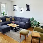 Novy Eva Апартаменты *