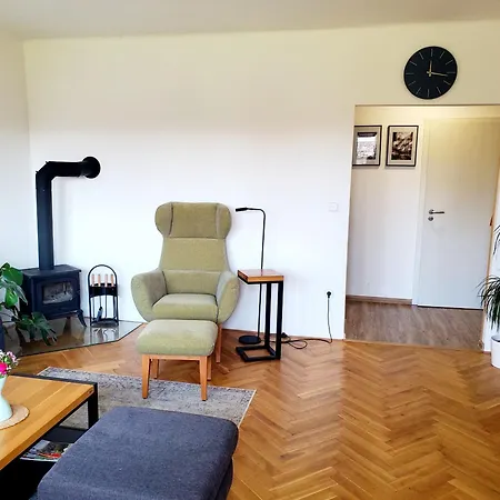 Appartement New Eva In Jicin, 2 Bedrooms And Balcony, Czech Paradise