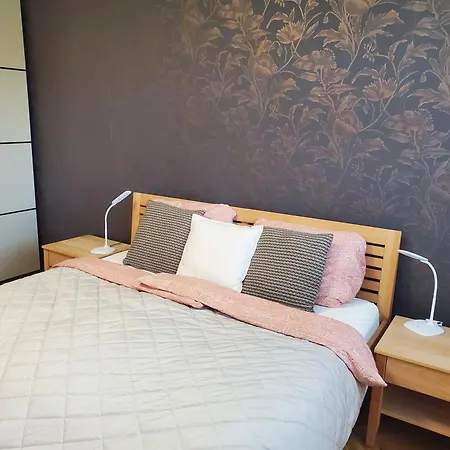New Eva In Jicin, 2 Bedrooms And Balcony, Czech Paradise Appartement Jičín
