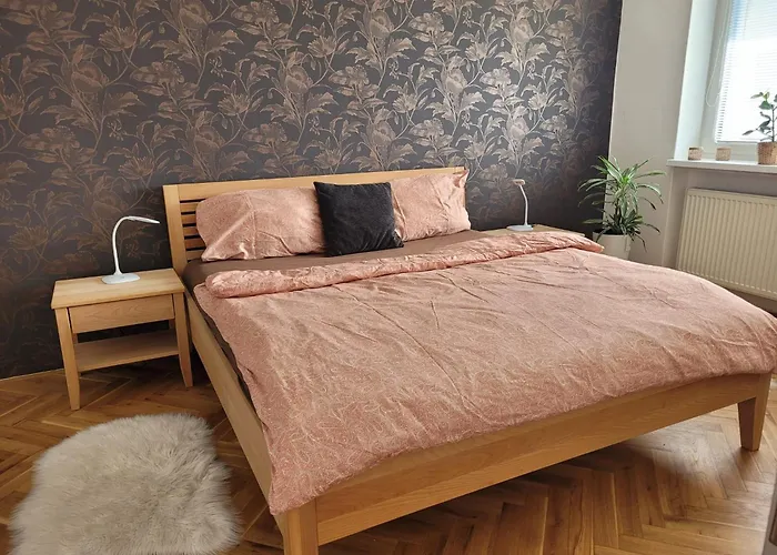 Novy Eva Lejlighed *